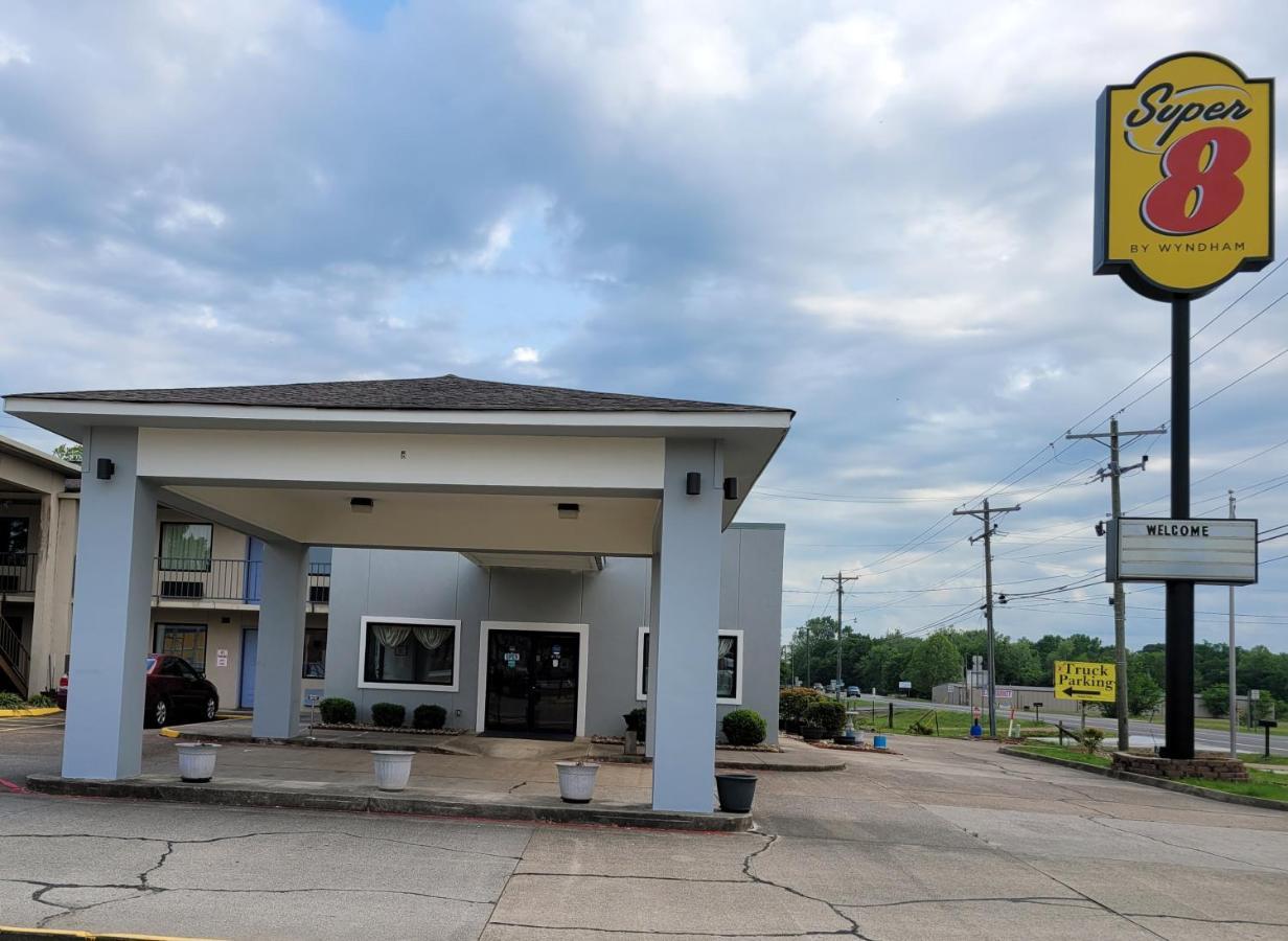 Super 8 By Wyndham Arkadelphia Caddo Valley Area Exteriör bild