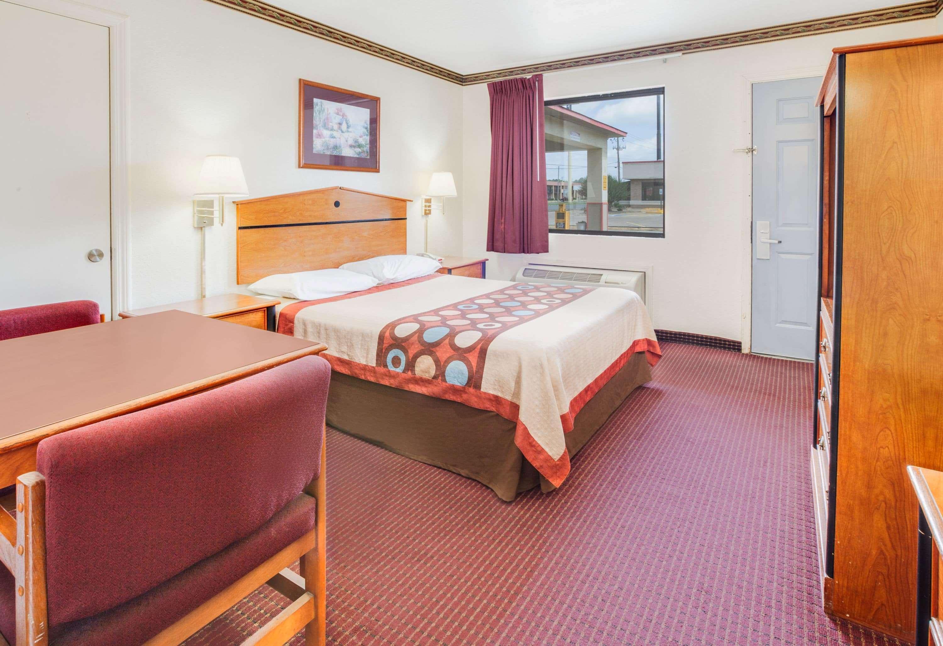 Super 8 By Wyndham Arkadelphia Caddo Valley Area Exteriör bild