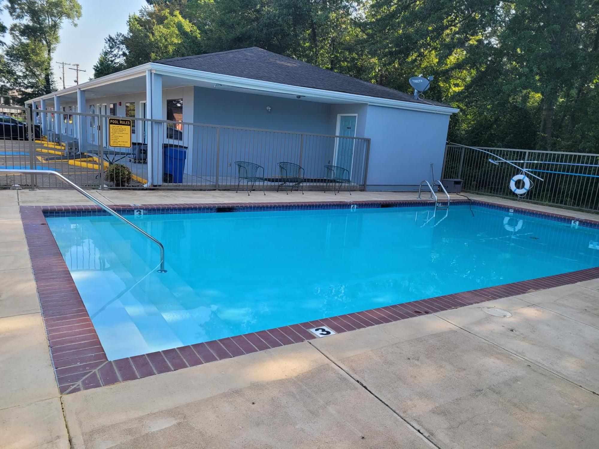 Super 8 By Wyndham Arkadelphia Caddo Valley Area Exteriör bild