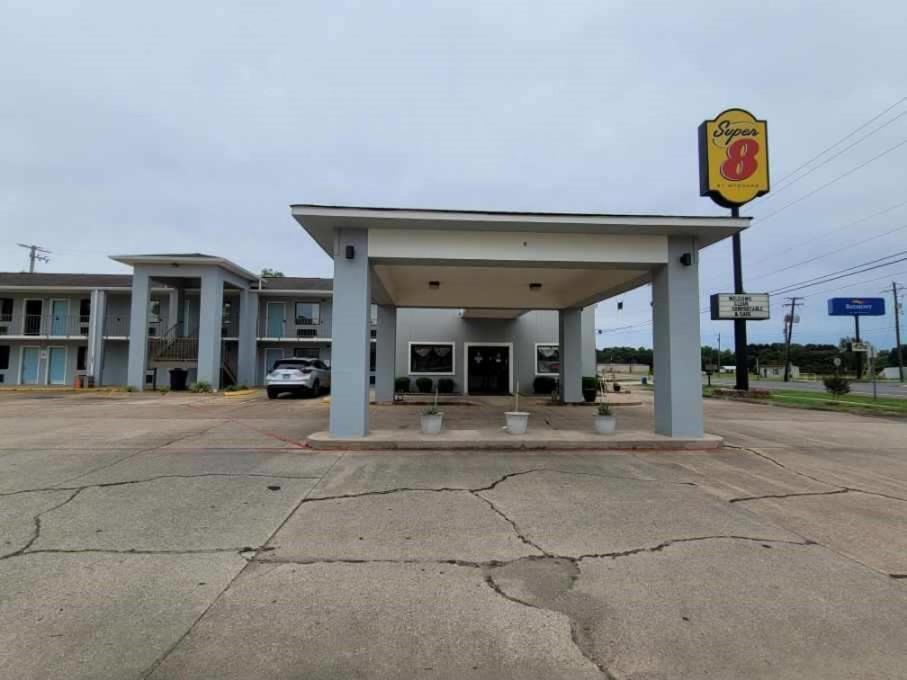 Super 8 By Wyndham Arkadelphia Caddo Valley Area Exteriör bild