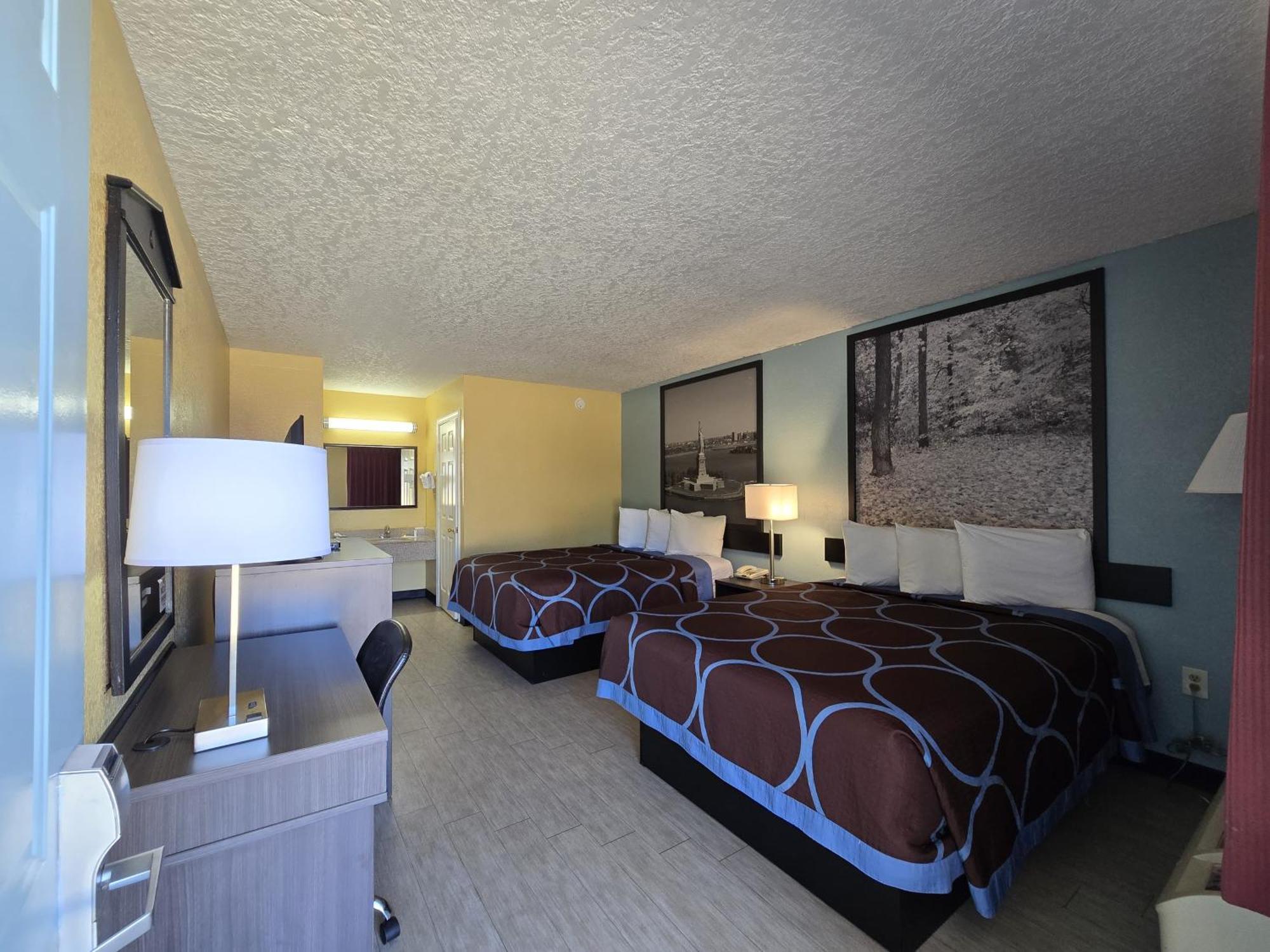 Super 8 By Wyndham Arkadelphia Caddo Valley Area Exteriör bild